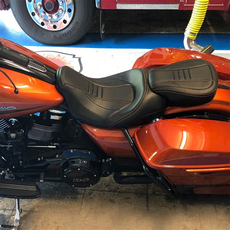 best road glide seat|seat for 2021 street glide.